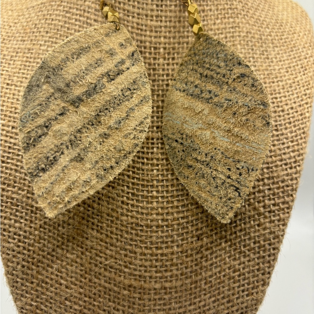 Leather Earrings - Picture 3 of 4